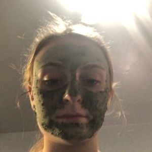 Meet your Posher, Clay